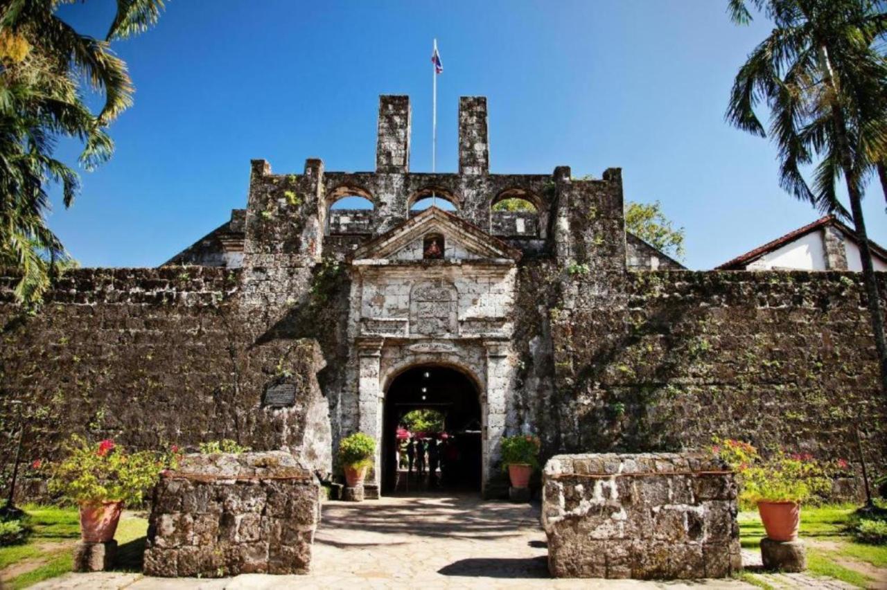 Bunks Hostel Cebu Stadt Exterior foto