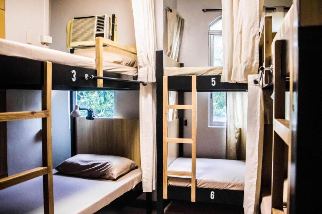 Bunks Hostel Cebu Stadt Exterior foto